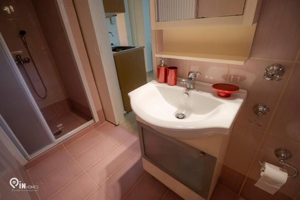 Odysseus Cozy Home Néa Mákri Exteriör bild