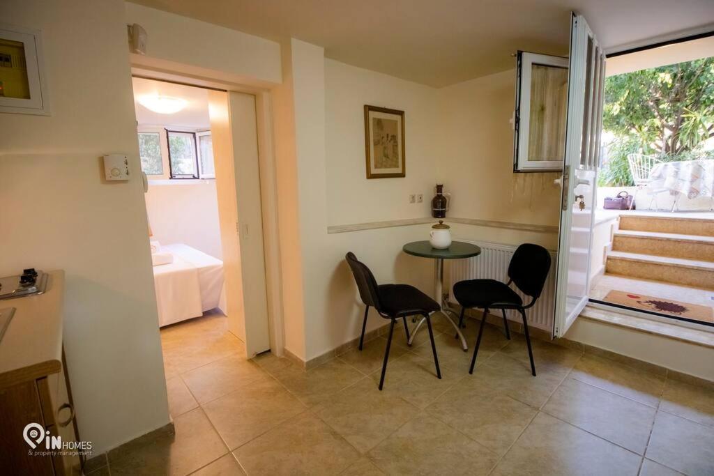 Odysseus Cozy Home Néa Mákri Exteriör bild