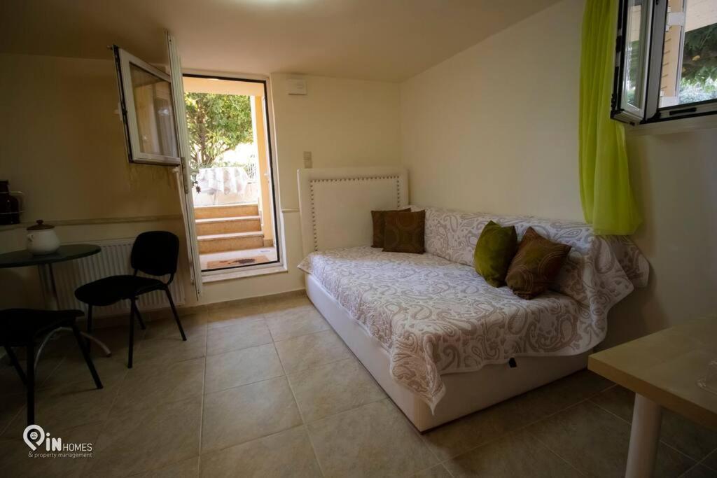 Odysseus Cozy Home Néa Mákri Exteriör bild