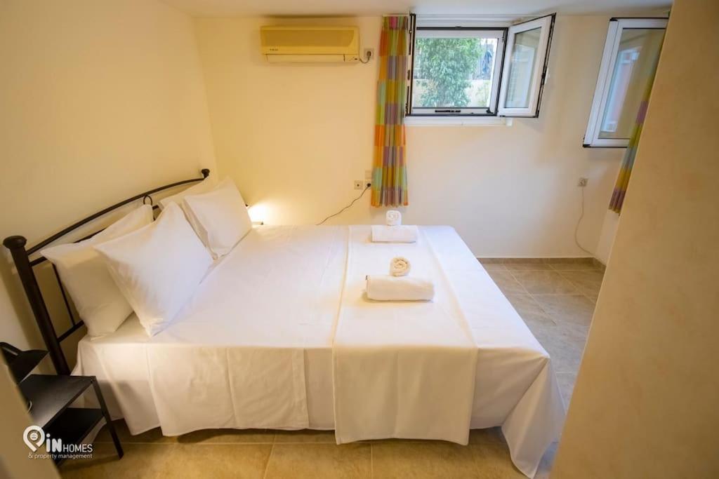 Odysseus Cozy Home Néa Mákri Exteriör bild